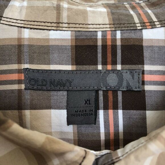 Old Navy Men's Shirt XL Plaid short sleeve button - Picture 3 of 7